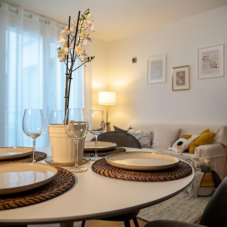 Maison Blanche: Appartamento Elegante Con Parcheggio Privato Mantova Eksteriør billede