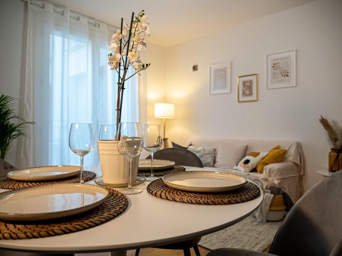Maison Blanche: Appartamento Elegante Con Parcheggio Privato Mantova Eksteriør billede
